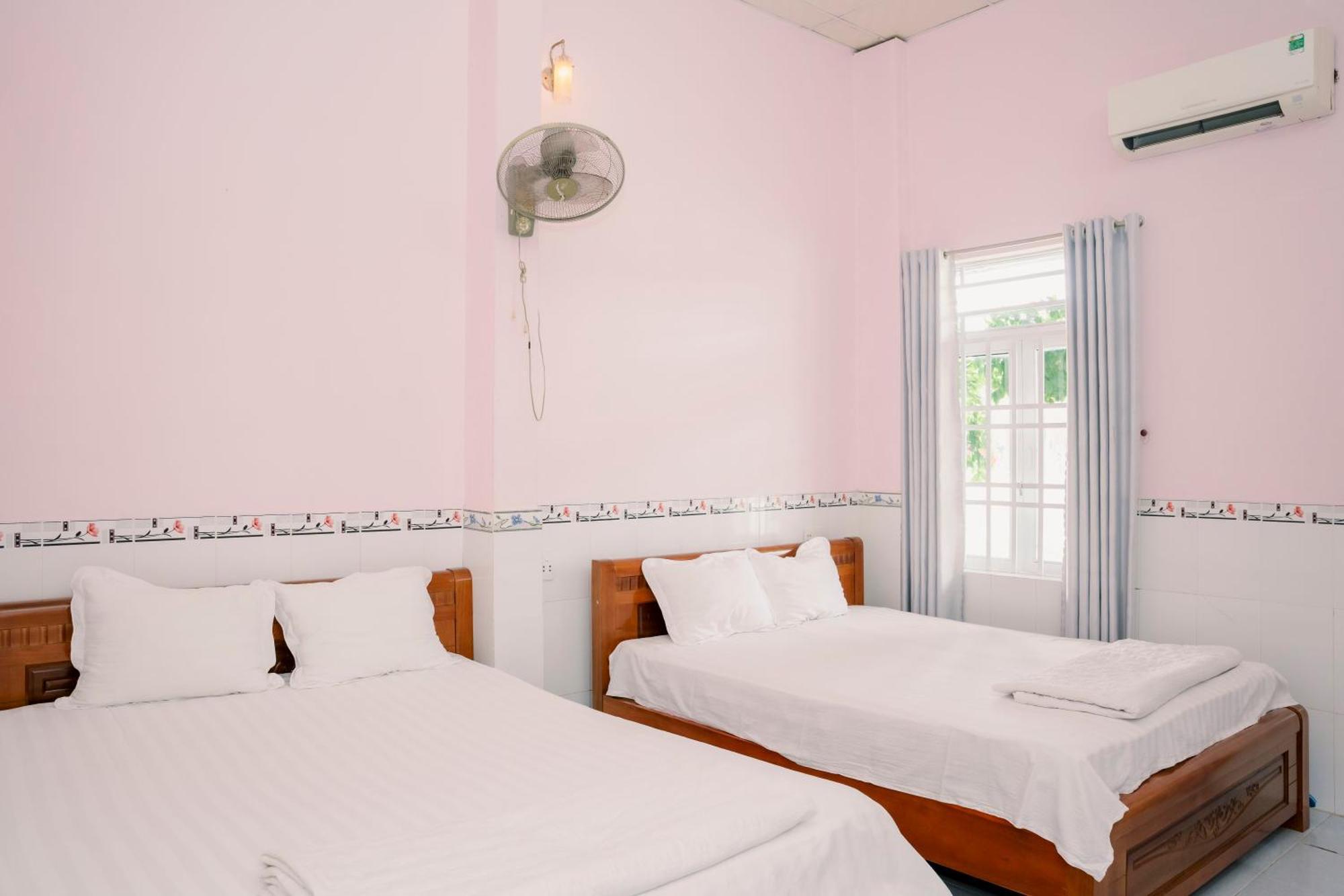 Xuyên Mộc Phuong Tu Hostel מראה חיצוני תמונה